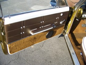 Custom Door Upholstery | J&J Automotive